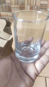 Vasos de cristal de té transparentes Koi Serverware elegante para regalos de negocios - Product Image 2