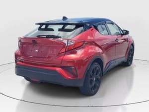 Nouveautés à prix réduits! Véhicule SUV d'occasion 2021 CH-R Nightshade FWD 2L CVT - Product Image 6
