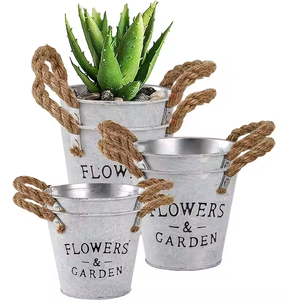 Falah International Seau de Jardin Durable Top Vente Seau en Métal Galvanisé pour le Jardin Meilleur Seau pour Pot de Plantes - Product Image 4