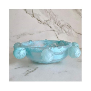 Cuenco de resina moderno para servir, hecho a mano, superficie lisa brillante, elegante, multiusos, para uso en cocina, comedor o sala de estar - Product Image 1