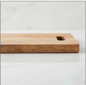 Planche à découper rectangulaire en bois de manguier artisanale, écologique, durable, avec poignée en bois, passe au lave-vaisselle - Product Image 3