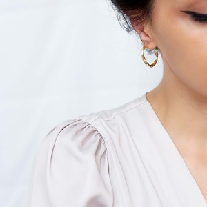 ต่างหูห่วงขนาด 27 มม. ดีไซน์หรูหราสำหรับผู้หญิง ขายส่งจากตุรกี ทำด้วยมือ เครื่องประดับเงินแท้ 925 - Product Image 2