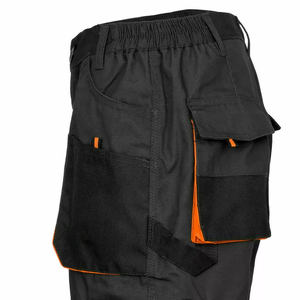 Short Cargo en Nylon 100% de Haute Qualité pour Hommes Respirant Sport Sweat Athlétique Shorts Décontractés Motif Solide Taille Moyenne Short Cargo - Product Image 4