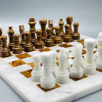 Table d'échecs en marbre faite à la main, plateau de jeu en pierre, table à manger, mobilier de luxe, plateau en marbre, cadre en marbre doré