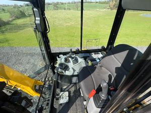 รถขุดขนาดเล็ก JCB 26C-1 คุณภาพสูง ปี 2023 แบบตีนตะขาบ สีเหลือง น้ำหนัก 1.8 ตัน เครื่องยนต์ 120 กิโลวัตต์ กำลังขุดสูง พร้อมอุปกรณ์ตักดิน - Product Image 6