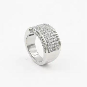 Bague demi-sertie pour homme avec diamant en moissanite de laboratoire, bague personnalisée pour lui - Product Image 1