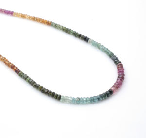 Collier en acier inoxydable fait à la main de style bohème chic pour femmes à la mode noeud de pierres précieuses perlé brin ethnique indien bijoux - Product Image 3