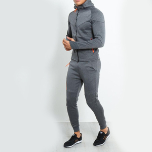 Venta al por mayor personalizado de algodón de los hombres chándal Slim Fit Gym Jogger Set OEM último diseño de moda de alta calidad traje de ropa deportiva - Product Image 2