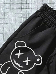 Short cargo personnalisé Manfinity Short athlétique à imprimé ours avec cordon de serrage à la taille pour hommes - Product Image 5