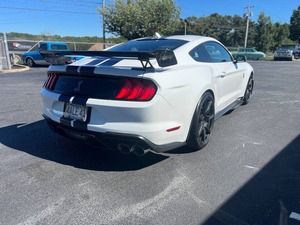 Ford Mustang Shelby GT500 Estándar 2021 - Product Image 4