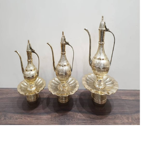 Urnas de lavado a mano de latón en relieve hechas a medida para tiendas de decoración del hogar árabes y de Oriente Medio para reventa - Product Image 5