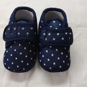 Adorable botín de bebé de algodón punta cerrada sandalia para exteriores tipo plataforma - Product Image 1