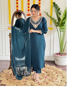 กางเกงผ้า kurti แบบดั้งเดิมที่ดีที่สุดผ้าใยสังเคราะห์ที่มี dupatta สำหรับงานปักลายแฟนซีขอบ - Product Image 3