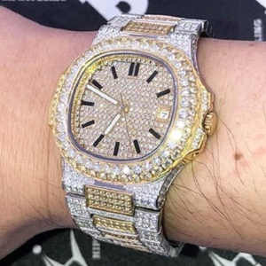 Reloj de Acero Inoxidable con Diamantes de Moissanita y Cuarzo para Hombre con Piedras de Brillo Intenso VVS, Diseño Atemporal Superior, Lujo de la India - Product Image 4