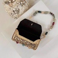 Pochette de soirée mosaïque de style ethnique avec détails faits main colorés, pochette de mariée de luxe en mosaïque avec travail complexe de carreaux et de pierres