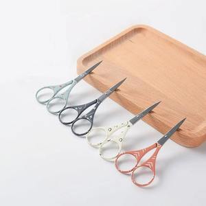 1 pièce Ciseaux de manucure mini vintage en acier inoxydable de 8,4 cm, à lame droite, tranchants et durables, extra petits et portables, pour la coupe de moustache - Product Image 3