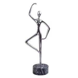 Les sculptures de figurines métalliques les plus demandées restent relevantes au fil des générations grâce à leur nature durable. - Product Image 4