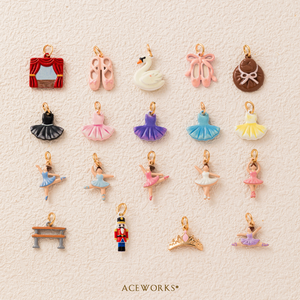 Galería Prima Ballerina |   Colgantes de latón chapado en oro de 18 quilates con esmalte, diseño de bailarina de ballet, tutú de cisne y tiara, para fabricación de joyas - Product Image 3