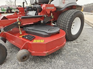 Cortacésped Eléctrico Inalámbrico Autopropulsado Exmark LZX980EKC606R1 2024 con Caja Recolectora y Altura Máxima de Corte de 1000 mm - Product Image 5