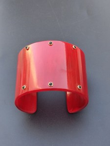 MN EXPORTS Bracelet manchette en corne de vache rouge, style moderne, unisexe, cadeau chrétien tendance - Product Image 4