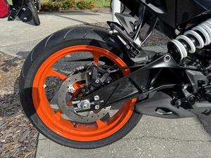 Mejor Oferta al por Mayor, Nueva Motocicleta Deportiva Industrial KTM 250 Duke, 249cc 250cc, 4 Tiempos, 6 Velocidades, Motocicleta de Calle, Suministro OEM, CE - Product Image 6