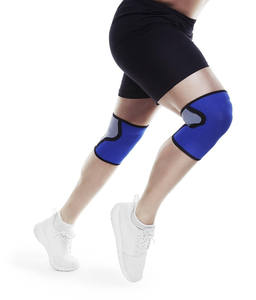Manchons de genou en néoprène personnalisés, compression robuste pour le crossfit, l'entraînement en salle de sport, la musculation et les squats - Product Image 4