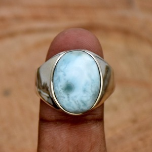 Bague en argent sterling 925 massif avec pierre précieuse Larimar de forme ovale, faite à la main, bijoux pour femmes, bague en argent sterling 925 avec poinçon - Product Image 2