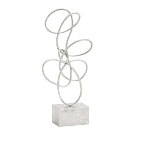 Fabriqué à la main moderne minimaliste abstrait nordique Design Triangle boucle argent plaqué aluminium coulé métal décor à la maison Sculpture - Product Image 1