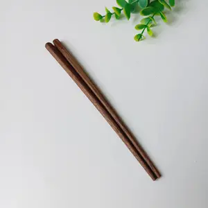 Palillos de madera de grado alimenticio vietnamita para niños, palillos de aprendizaje de madera de nogal, respetuosos con el medio ambiente, reutilizables, gran oferta, restaurante a granel