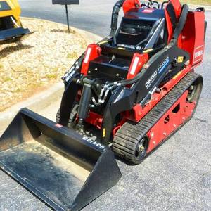 รถตักล้อยางขนาดเล็ก TORO DINGO TX1000 รุ่นตีนตะขาบกว้าง มือสอง - Product Image 6