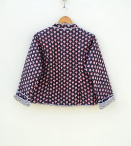 Veste matelassée en coton pour femmes de style vintage fait à la main imprimé Boho design ouvert avec passepoil hiver vêtements d'extérieur décontractés cadeau pour elle - Product Image 5