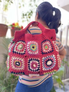 มาใหม่ล่าสุดฤดูร้อนชายหาดฟางกระเป๋าโบฮีเมียนโครเชต์หลายสีHandmadeผู้หญิงไหล่กระเป๋าหญ้าทะเลกระเป๋าสแควร์ - Product Image 4