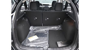 Voiture d'occasion certifiée LHD/RHD Kicks Play S FWD 2025 - Product Image 4