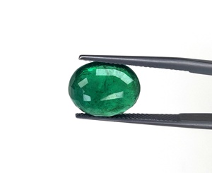 Esmeralda Zambiana 100% Natural de 7.10 Quilates, Color Verde Medio, Corte Ovalado, Piedra de Nacimiento de Mayo para Hacer Joyas con Colgante al Mejor Precio - Product Image 3