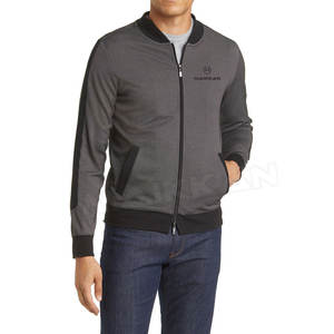 Veste de baseball Letterman personnalisée avec col montant, manches longues, caractéristiques de la saison d'hiver, fabriquée à l'usine. - Product Image 4