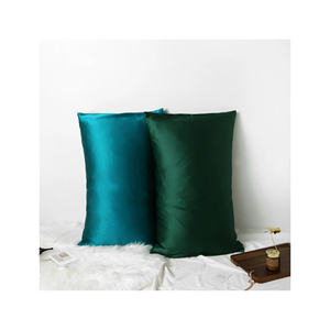 Ensemble cadeau de taie d'oreiller en soie de mûrier en forme de cœur de luxe personnalisé avec masque pour les yeux et accessoires pour cheveux 100% polyester Prix de gros - Product Image 1