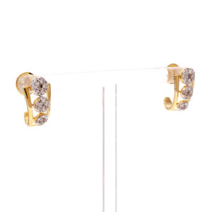 Elegantes Pendientes de Aro de Oro con Tres Piedras de Diamante en Racimo para Mujer, Regalo de Boda - Product Image 5