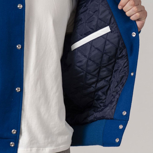 Veste universitaire OEM pour hommes avec support vêtements d'hiver vintage blouson de baseball Bomber avec logo brodé personnalisé pour hommes - Product Image 6