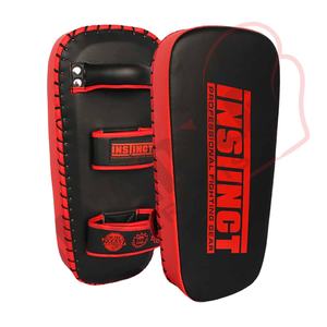 ชุดคิกบ็อกซิ่งหนังหลายชั้นสีแดงยาวพิเศษอุปกรณ์สำหรับต่อยมวยและ MMA แบบไทย - Product Image 1