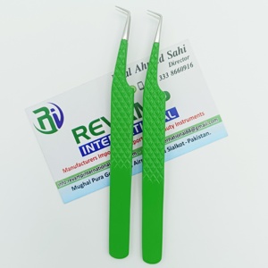 Mango de agarre de diamante de Color verde profesional Pinzas delgadas de 90 grados Pinzas de extensión de pestañas de acero inoxidable para un agarre perfecto - Product Image 1