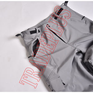 Pantalones de snowboard impermeables grises de nuevo diseño para exteriores, pantalones de esquí de invierno con bucles para cinturón, bolsillos con cremallera y ventilación de aire - Product Image 4