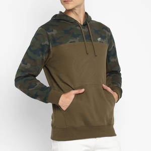 เสื้อฮู้ดแบบสตรีทไซส์ใหญ่พิเศษสำหรับผู้ชายเสื้อสเวตเตอร์แบบสวมหัวหนาและให้ความอบอุ่นระบายอากาศได้ดี - Product Image 4