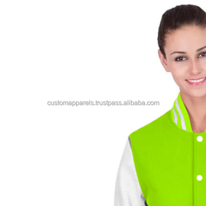 Chaqueta Varsity Premium para Mujer, Acolchada, Transpirable, de Felpa Suave y Algodón, con Bordado - Product Image 5