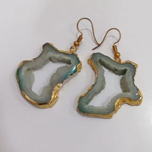 Boucles d'oreilles micro-or en forme de cœur en agate druzy pour femmes, avec pierres précieuses, fabriquées en Inde - Product Image 4
