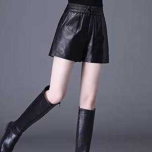 Loose Fit <b>Elastic</b> <b>Waist</b> Wholesale <b>Women</b> Leather <b>Shorts</b> Customized Plus Size <b>Women</b> Leather <b>Shorts</b> for Casual Use - Product Image 3