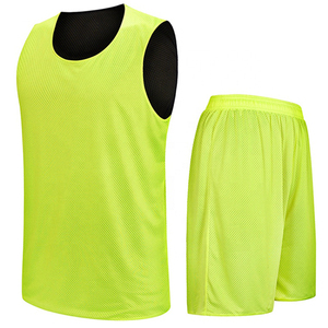 Uniforme de baloncesto de alta calidad de poliéster 100%, uniformes de baloncesto para deportes al aire libre personalizados - Product Image 3