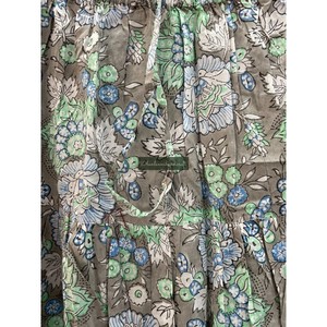 Vente en gros de robe Maxi Boho indienne, tunique en coton respirant à imprimé floral pour femmes, jupe longue à deux pneus, taille naturelle - Product Image 4