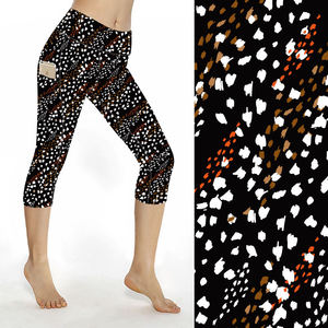 Custom Design Buttery Soft Double Side Brushed Hybrid Leopard <b>Camo</b> Digital Printed <b>Women</b> Capri <b>Leggings</b> With Pockets - Product Image 5