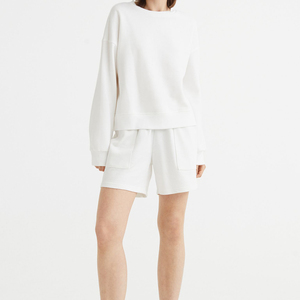 Femmes 100% coton Streetwear surdimensionné brodé pull col rond en relief Couple sweat femmes - Product Image 2