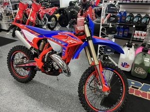 Super Ventes 2025 Moto Tout-Terrain Enduro 125RR Race 6 Vitesses 1000-1500cc >80km/h US à Vendre Garantie - Product Image 2